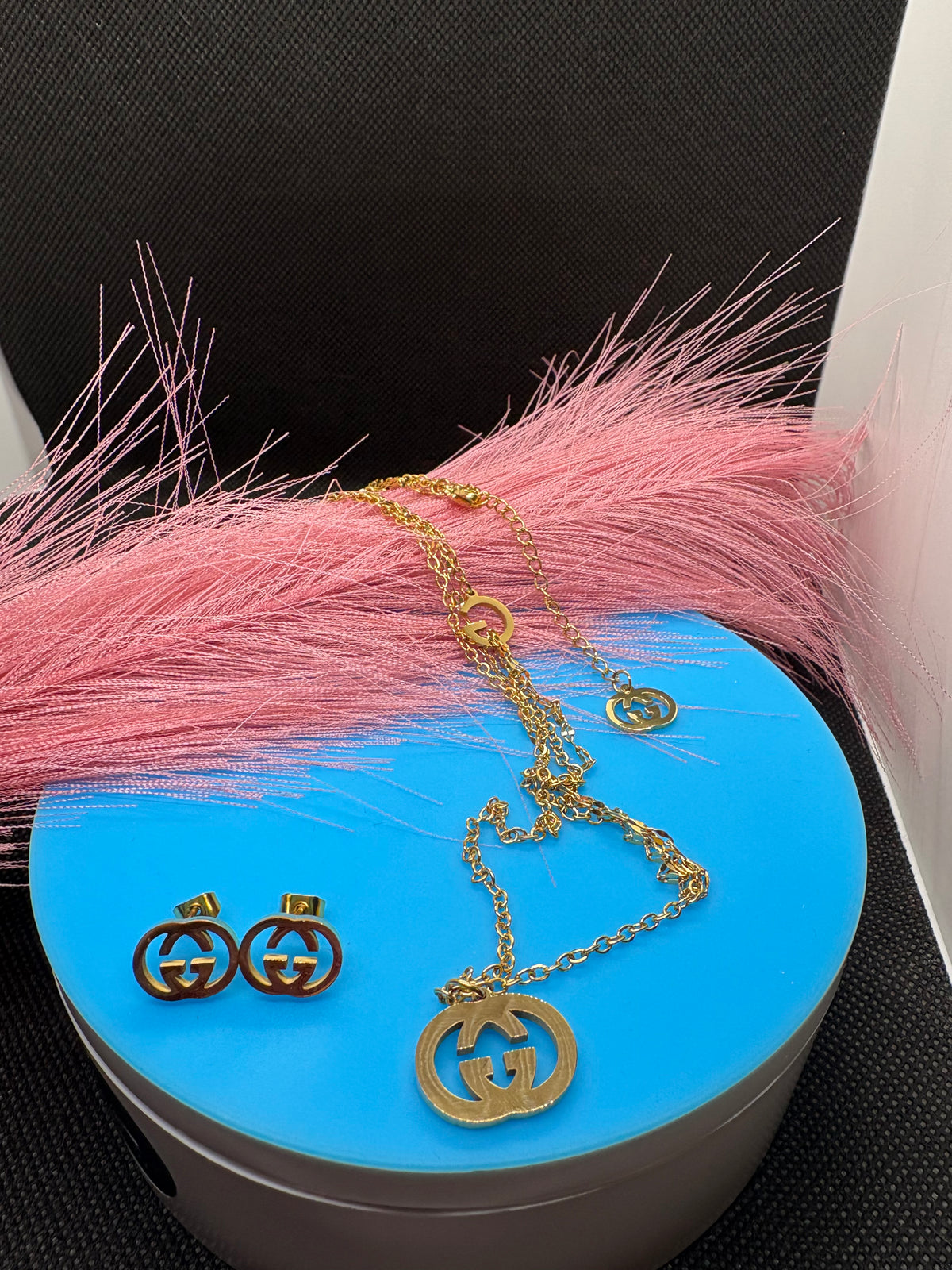 2Pcs Lux jewelry Earrings and Necklace