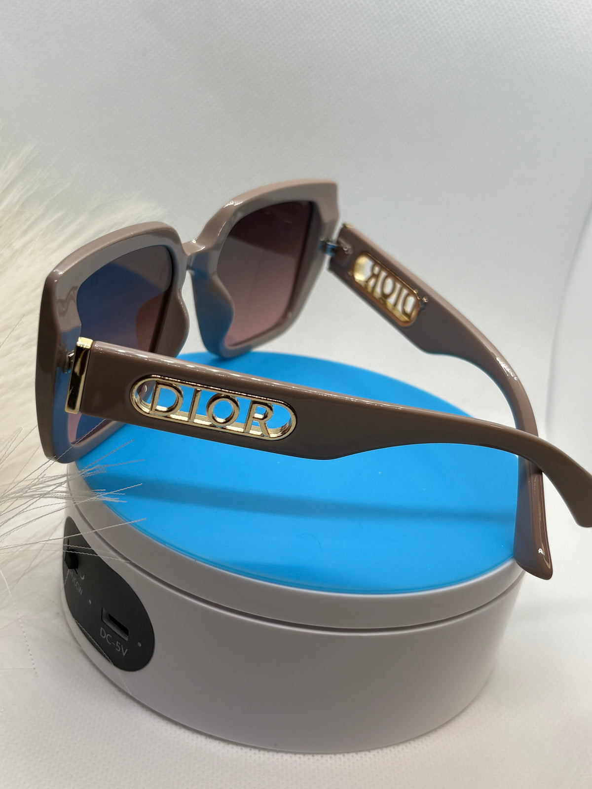 Lux Fashion Sunglasses 2 Colors
