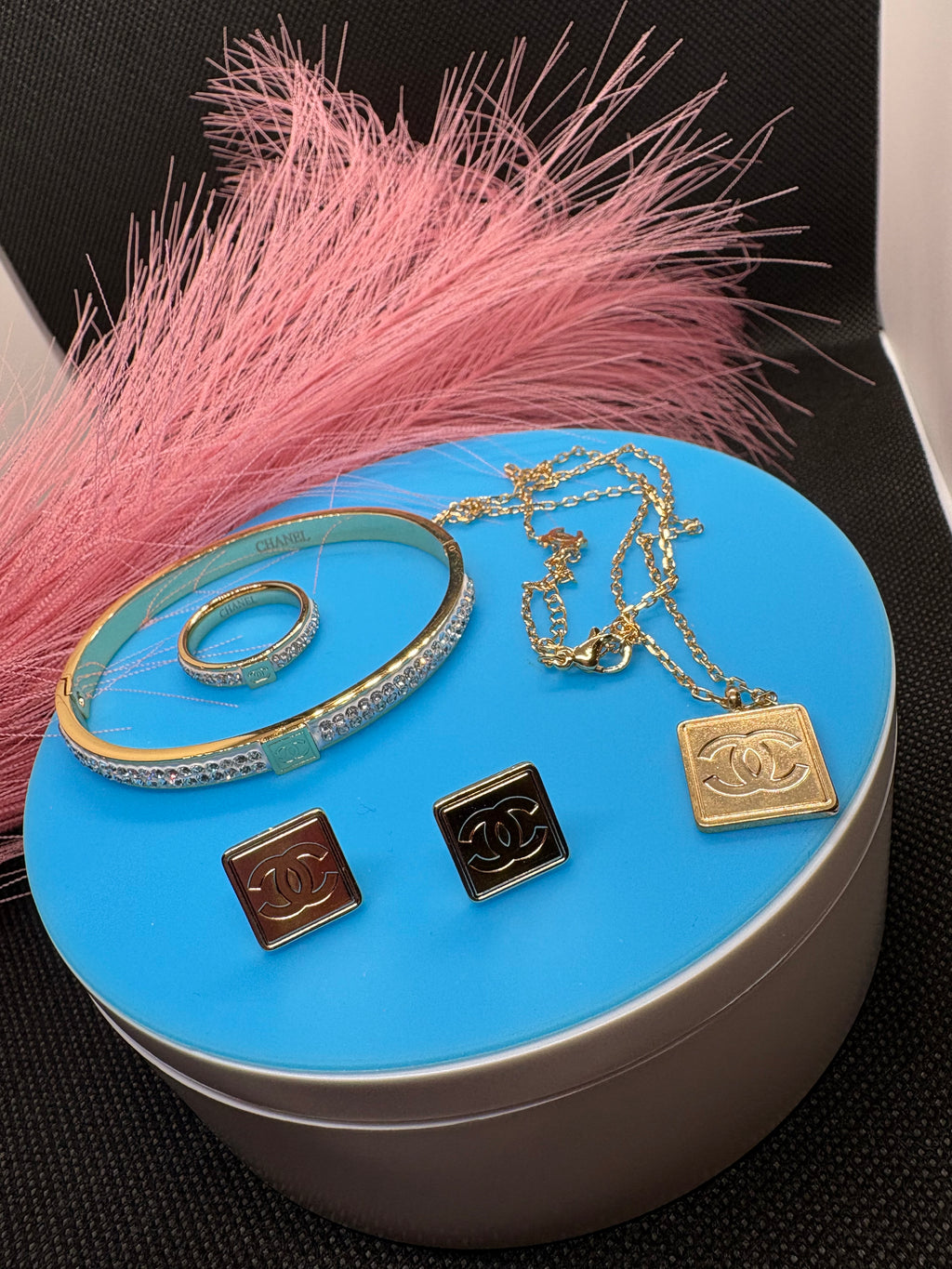 4Pcs Lux jewelry