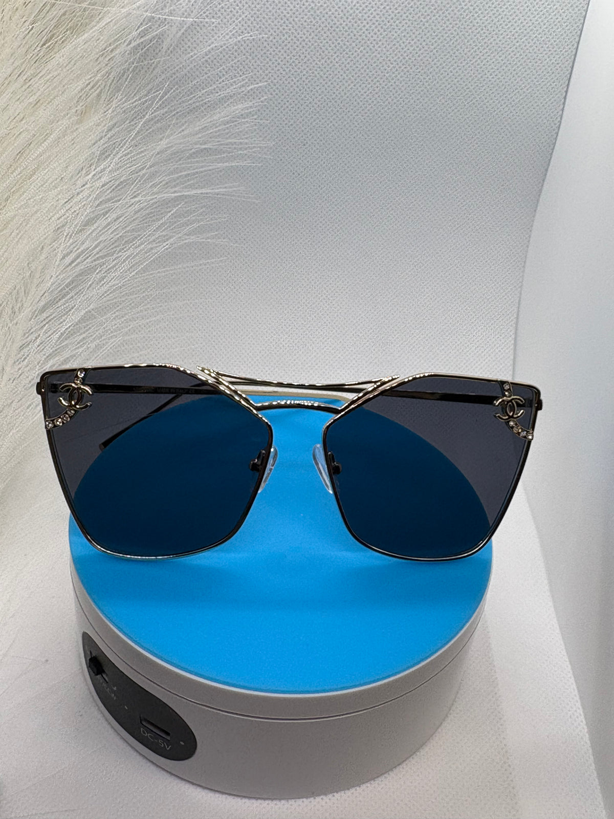 Lux Fashion Sunglasses