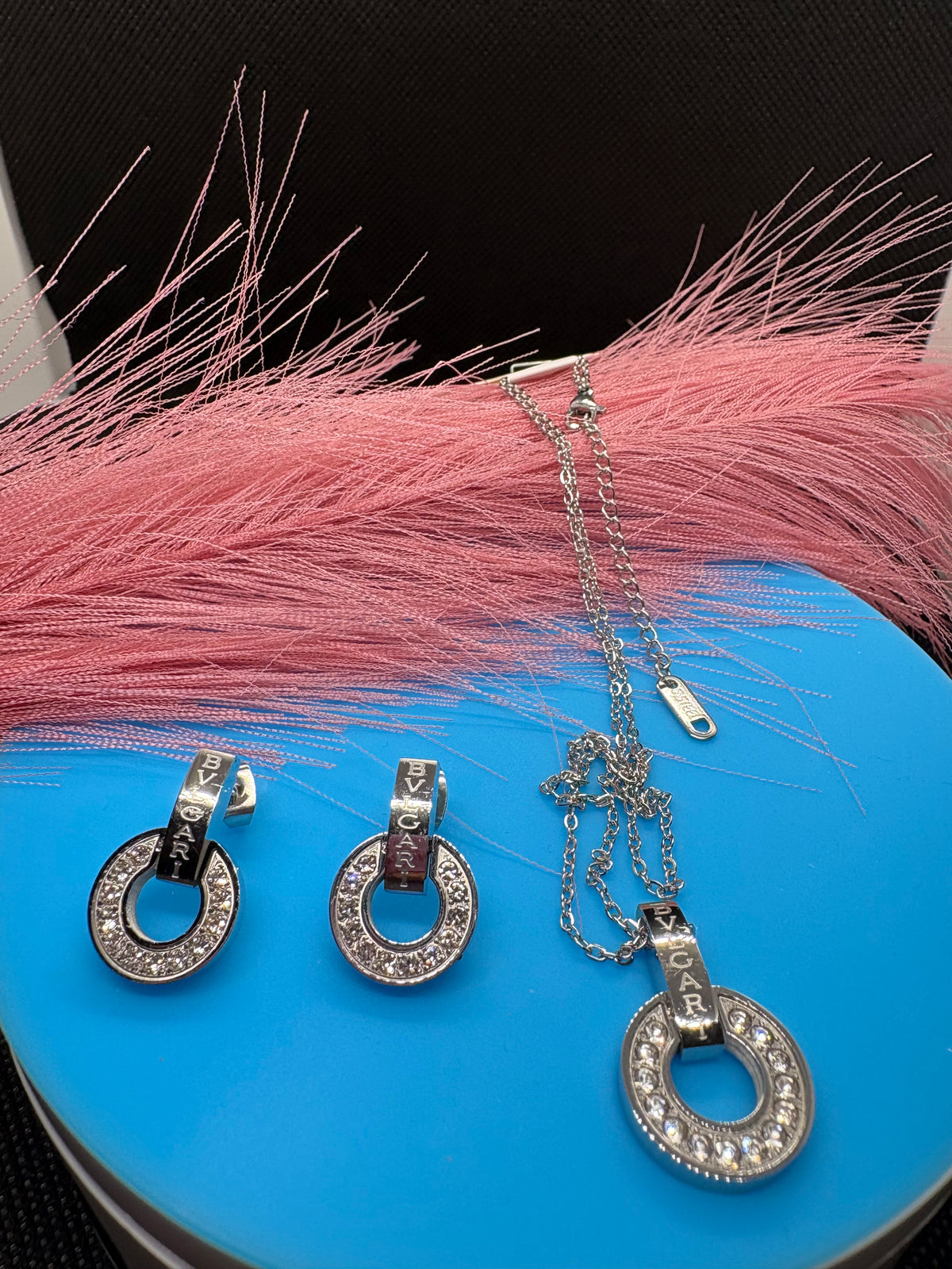 2Pcs Lux jewelry Earrings and Necklace 2 styles