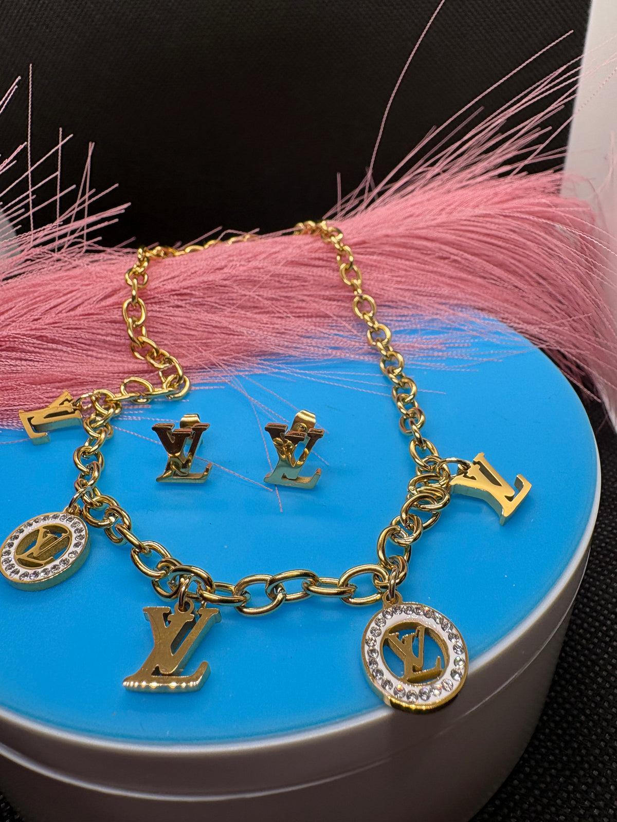 2Pcs Lux jewelry Necklace and Bracelet
