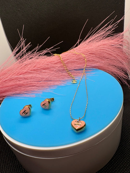 2Pcs Lux jewelry 2 Styles Earrings and Necklace