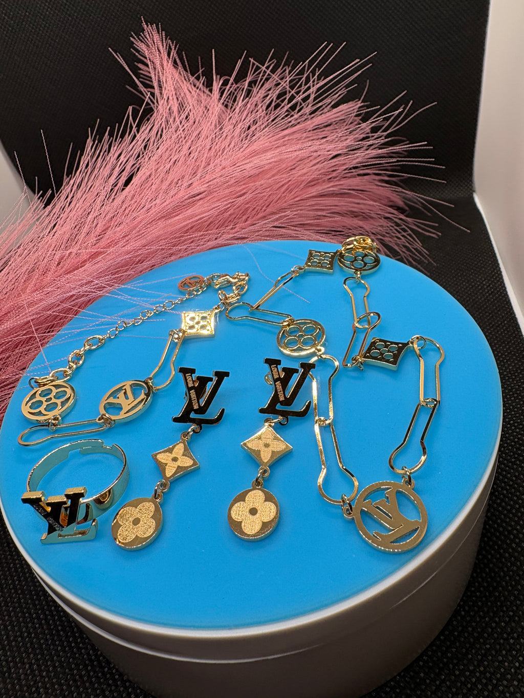 4Pcs Lux jewelry