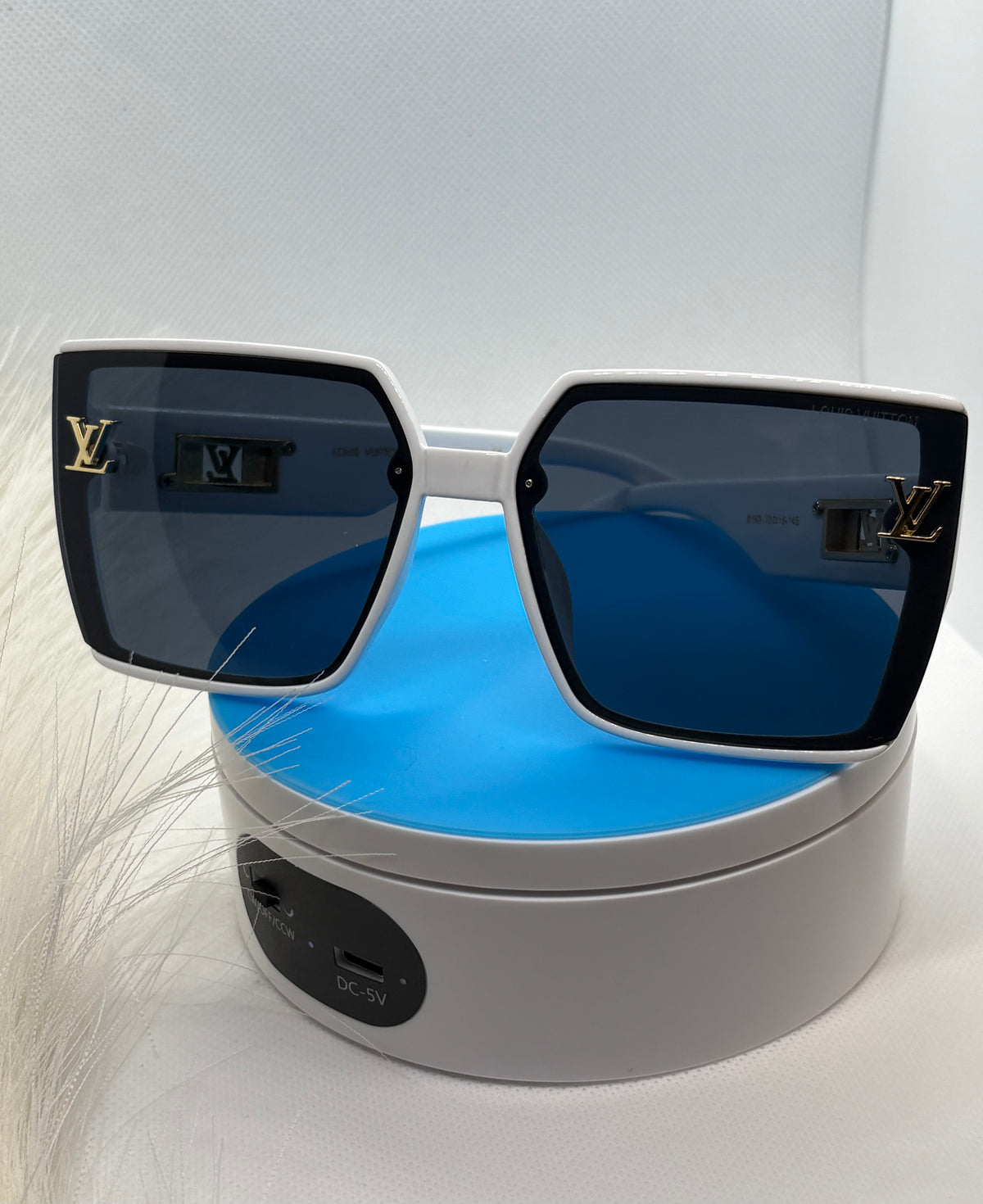 Lux Fashion Sunglasses 2 Colors