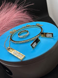 4pcs Lux jewelry