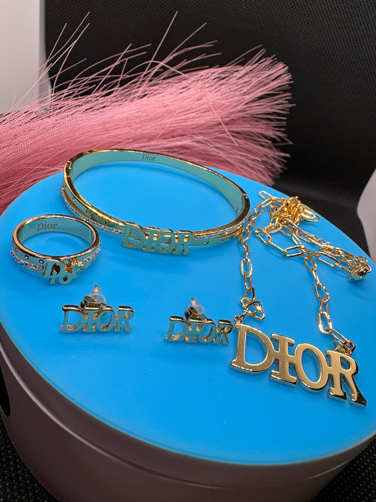 4Pcs Lux jewelry
