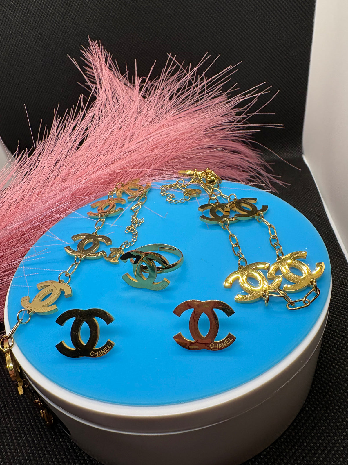 4pcs Lux jewelry