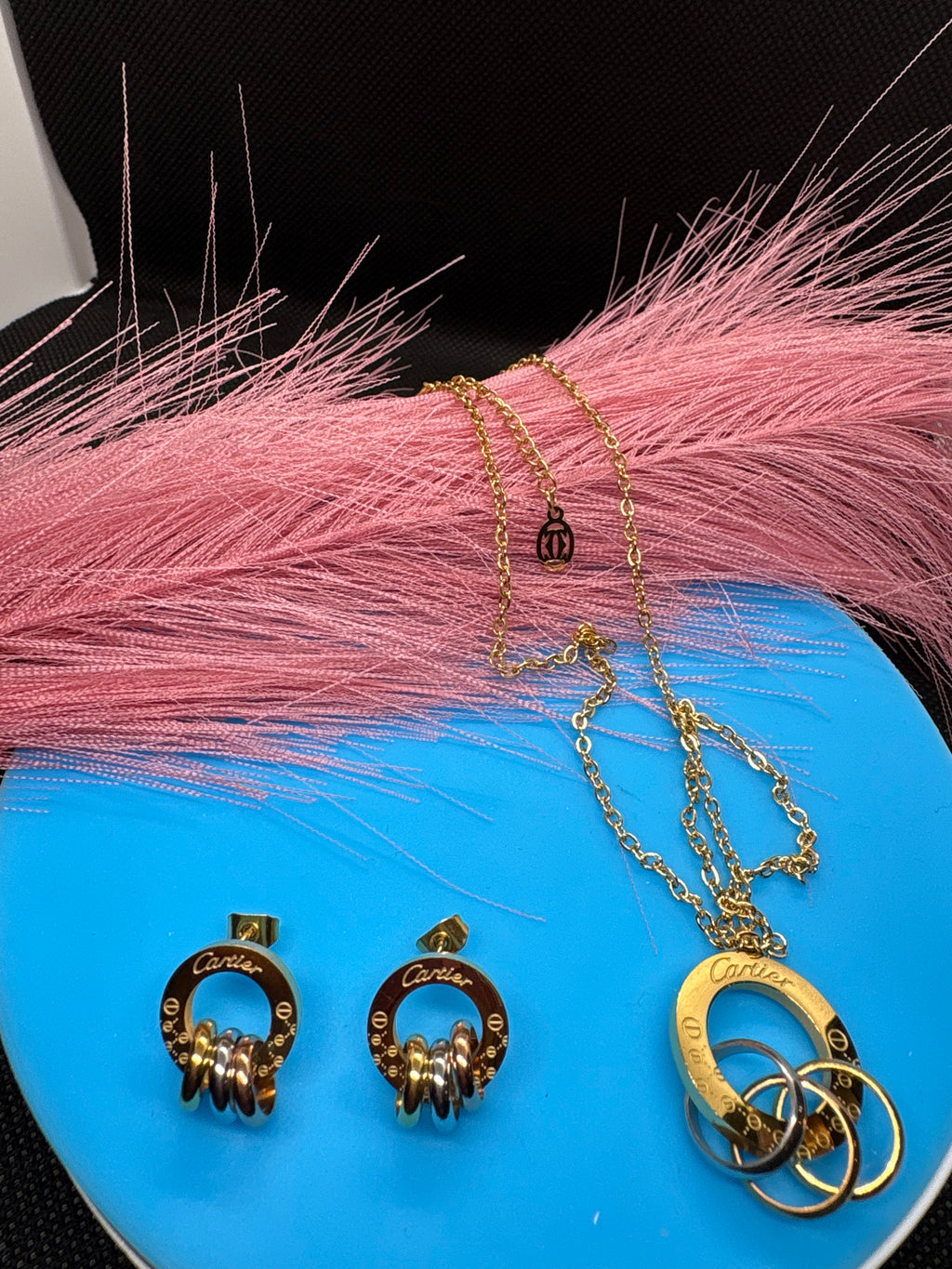 2Pcs Lux jewelry Earrings and Necklace