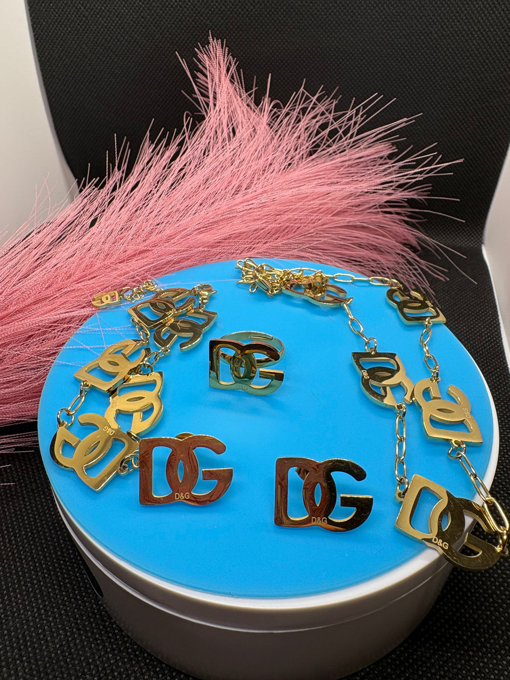 4pcs Lux jewelry