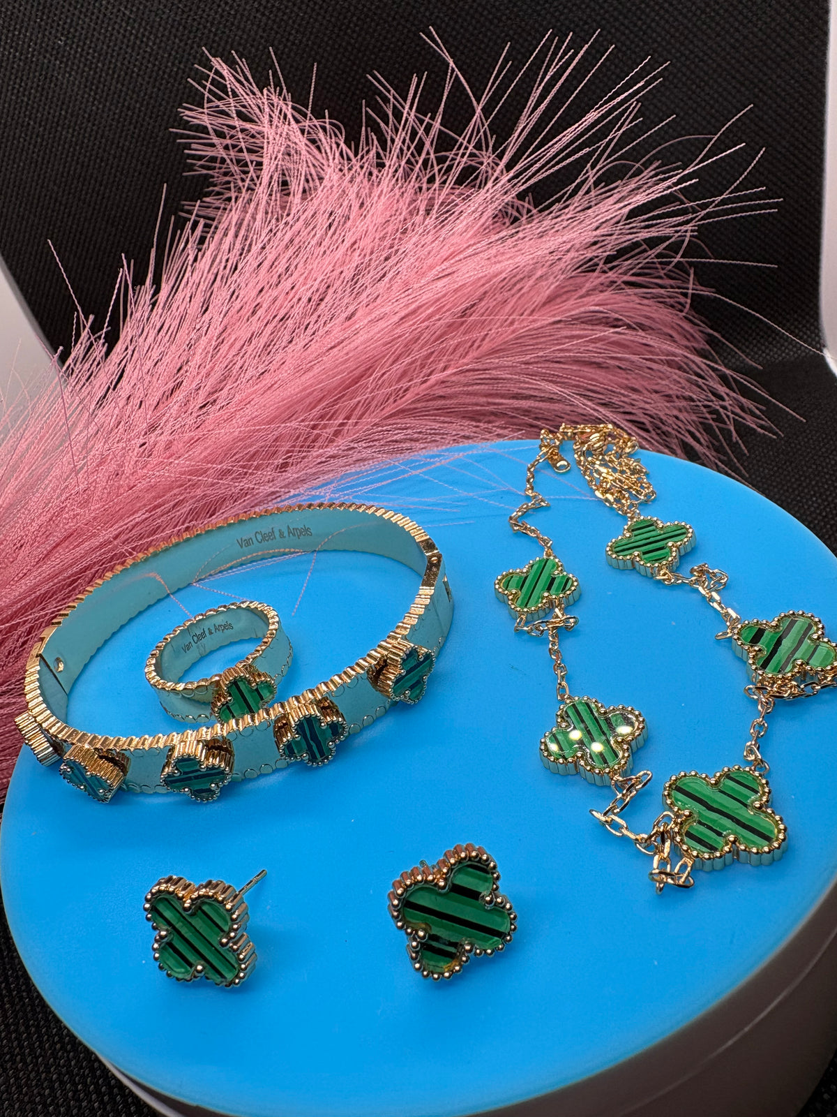 4 Pcs Lux jewelry