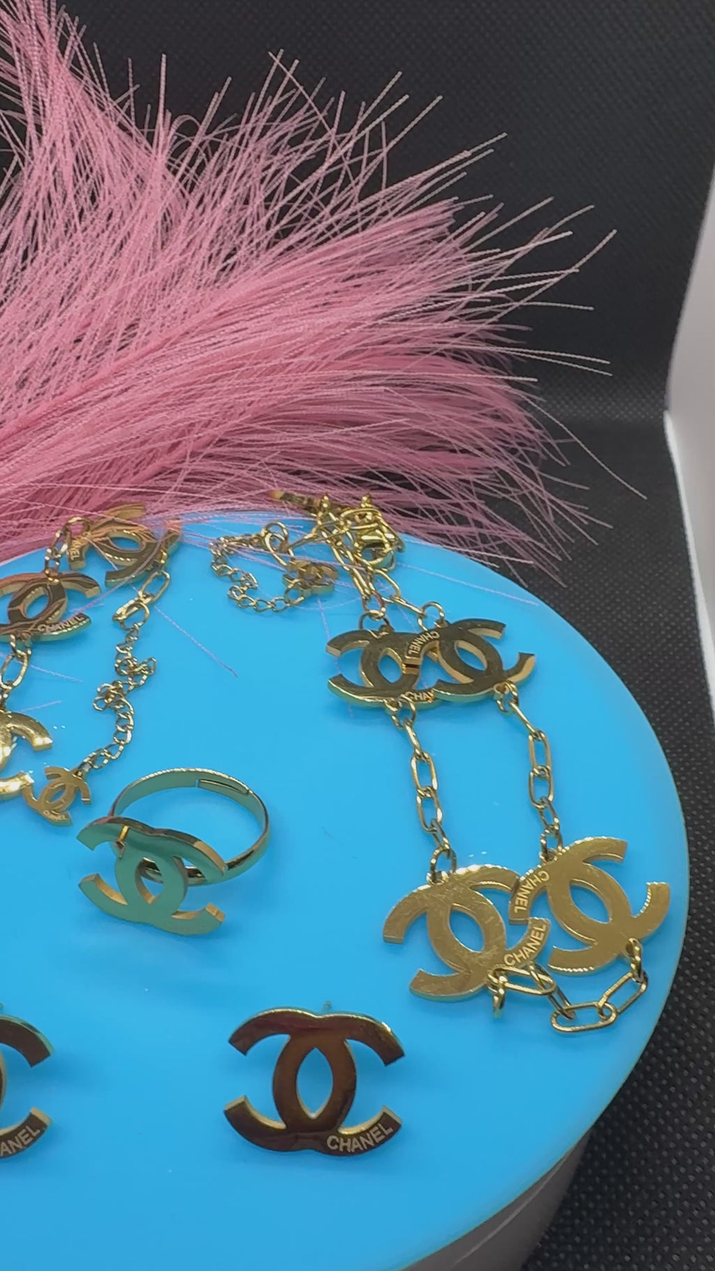 4pcs Lux jewelry