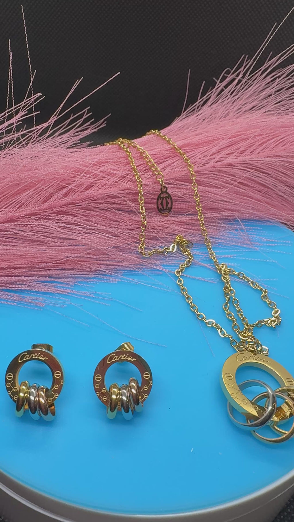 2Pcs Lux jewelry Earrings and Necklace
