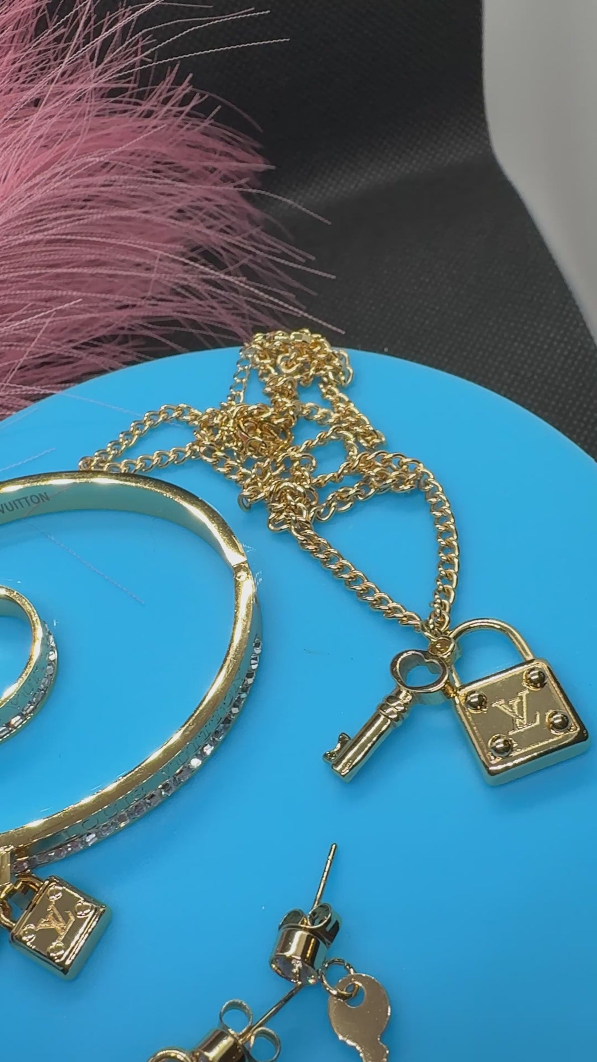 4Pcs Lux jewelry