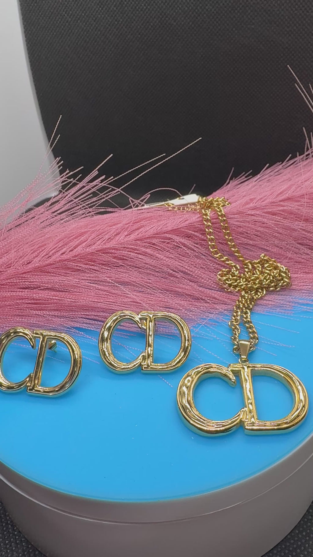 2Pcs Lux jewelry Earrings and Necklace Hiphop style