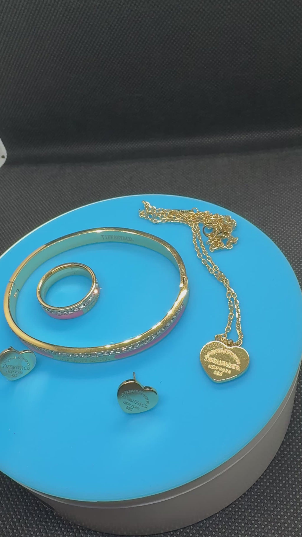 4pcs Lux jewelry