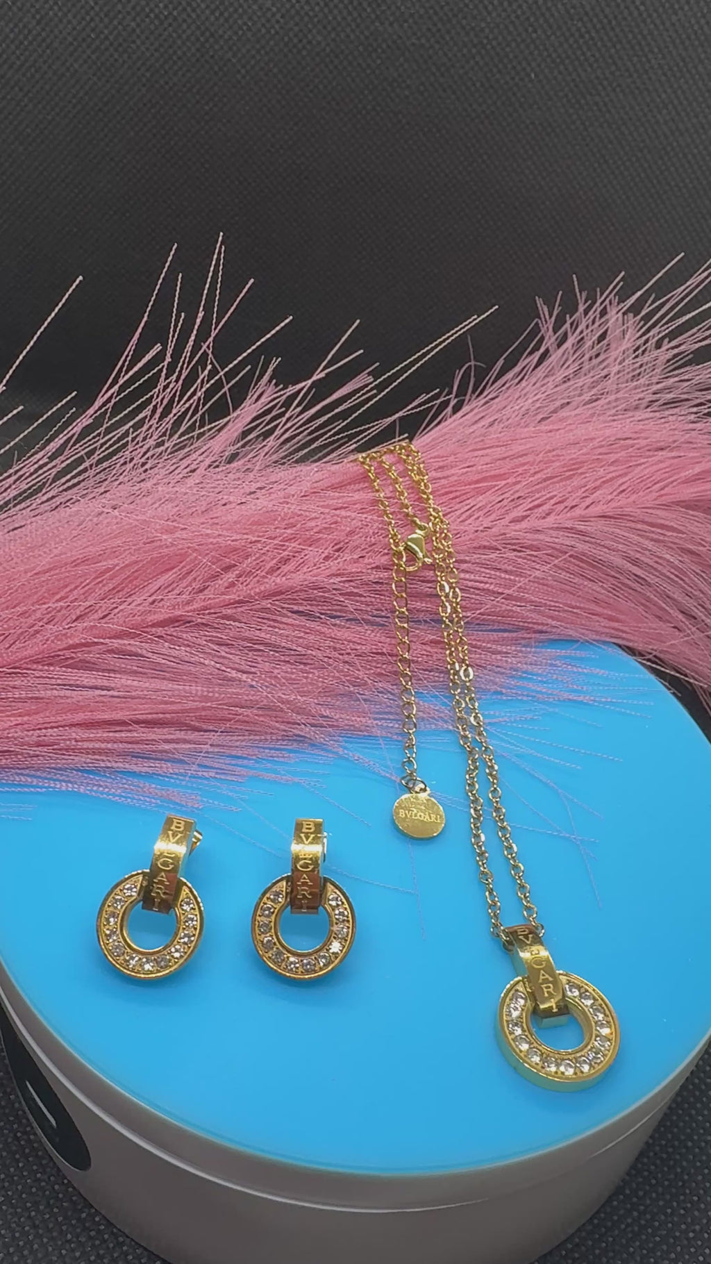 2Pcs Lux jewelry Earrings and Necklace 2 styles