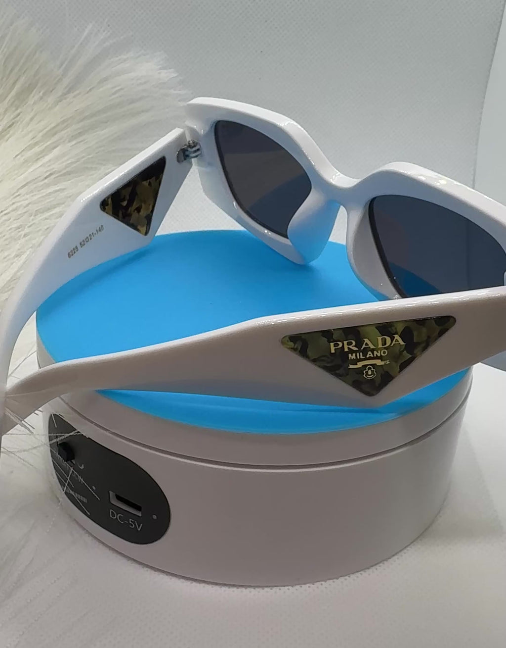 Lux Fashion Sunglasses 2 Colors