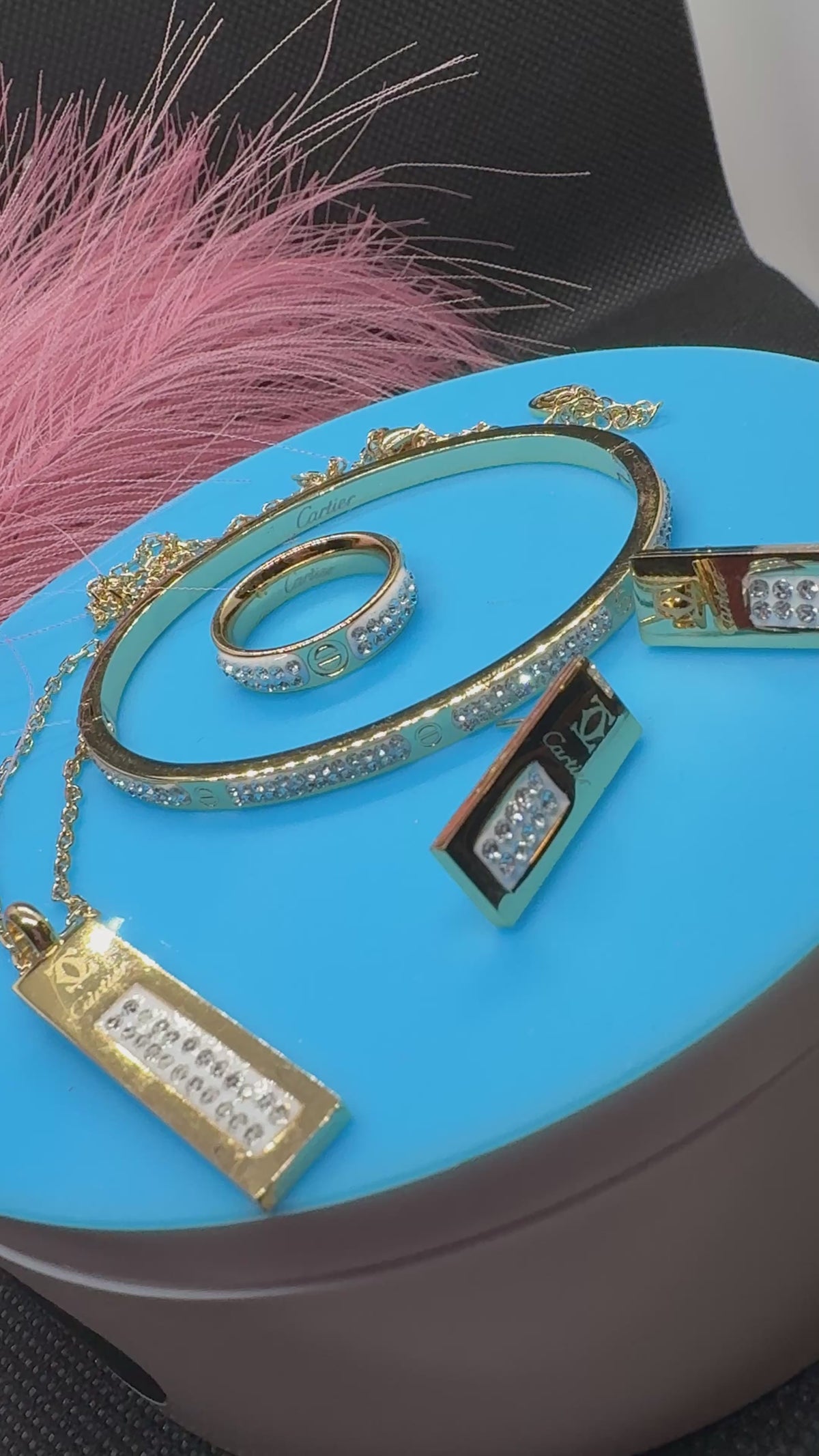 4pcs Lux jewelry