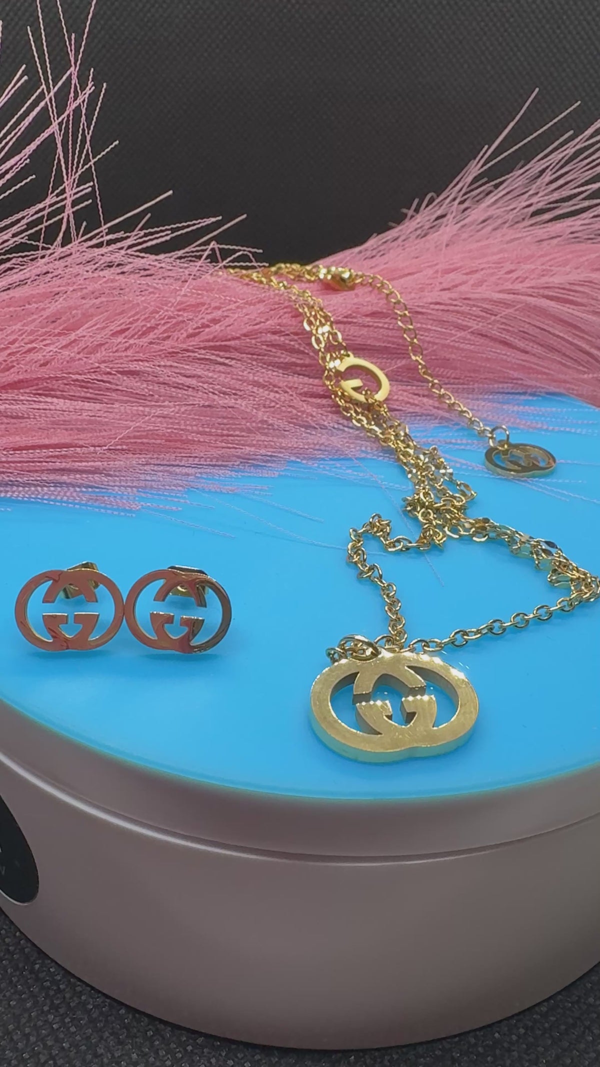2Pcs Lux jewelry Earrings and Necklace