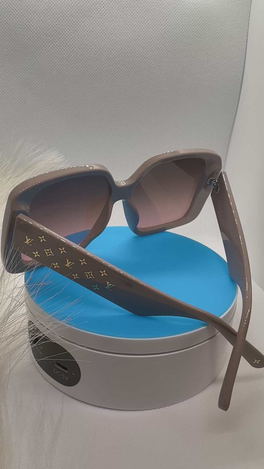 Lux Fashion Sunglasses 2 Colors