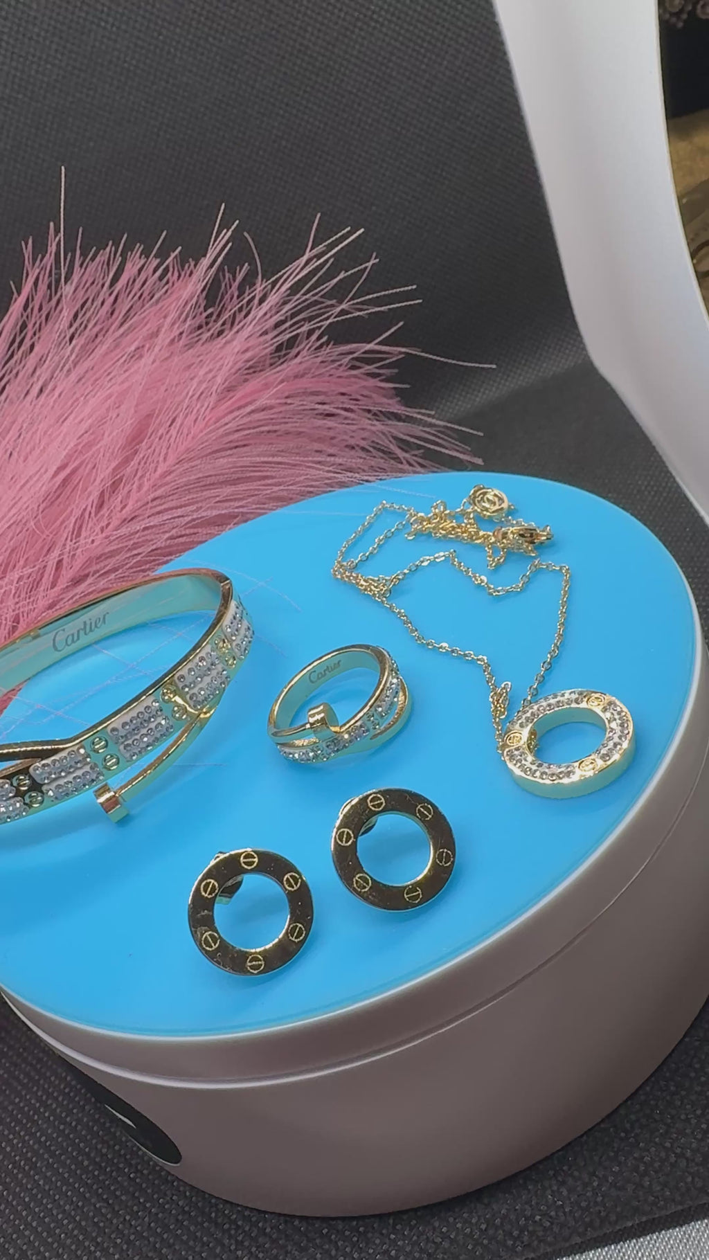 4pcs Lux jewelry