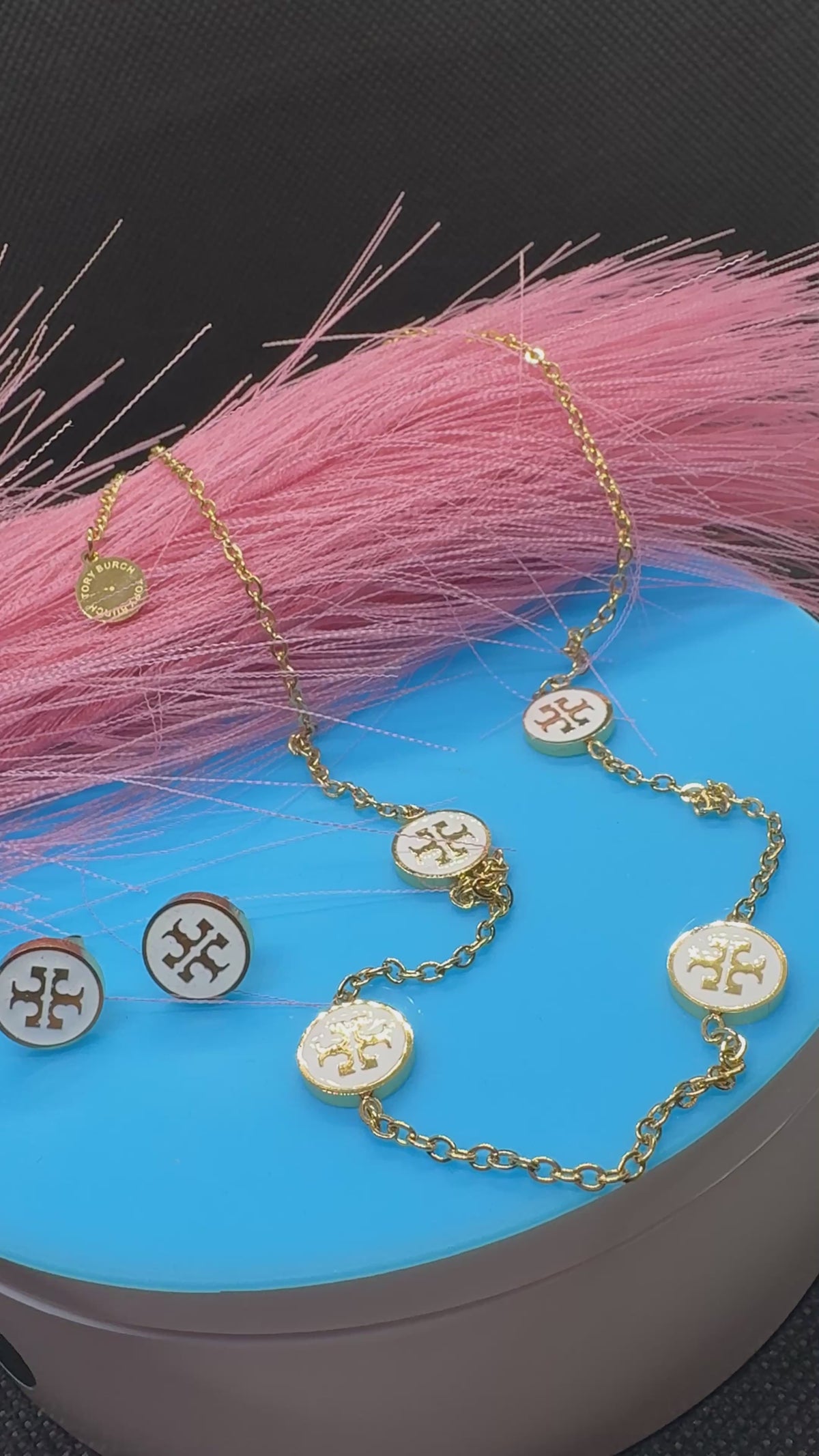 2Pcs Lux jewelry Earrings and Necklace 2Styles